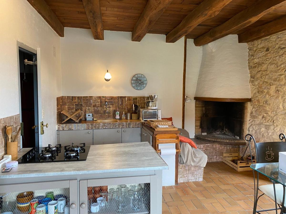 Petite Maison en Périgord Noir Plazac Extérieur photo